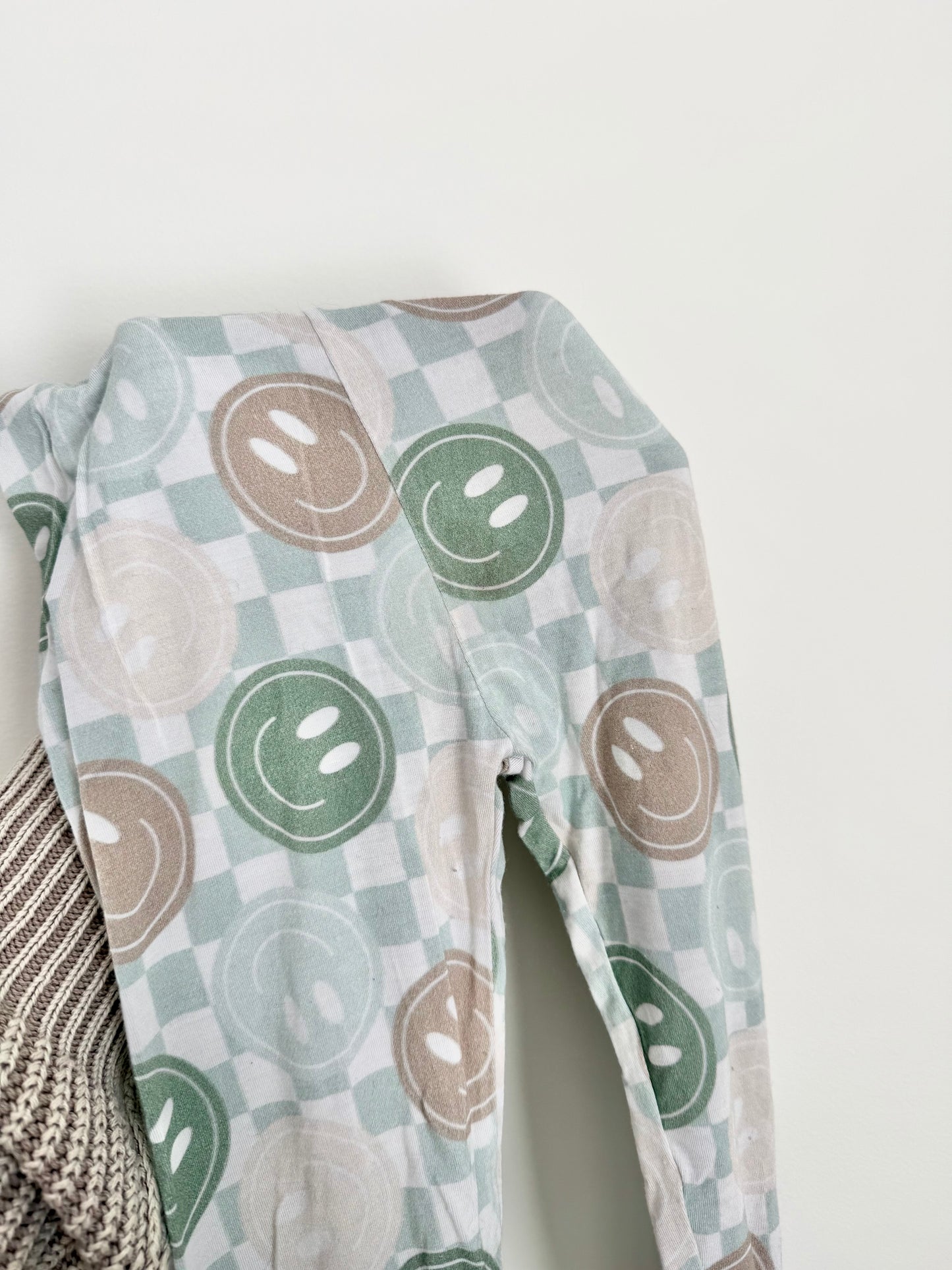 Rose Nicole Boutique Smiley Bamboo Set